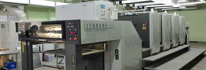 不干胶胜游体育登录应该注意哪些方面？