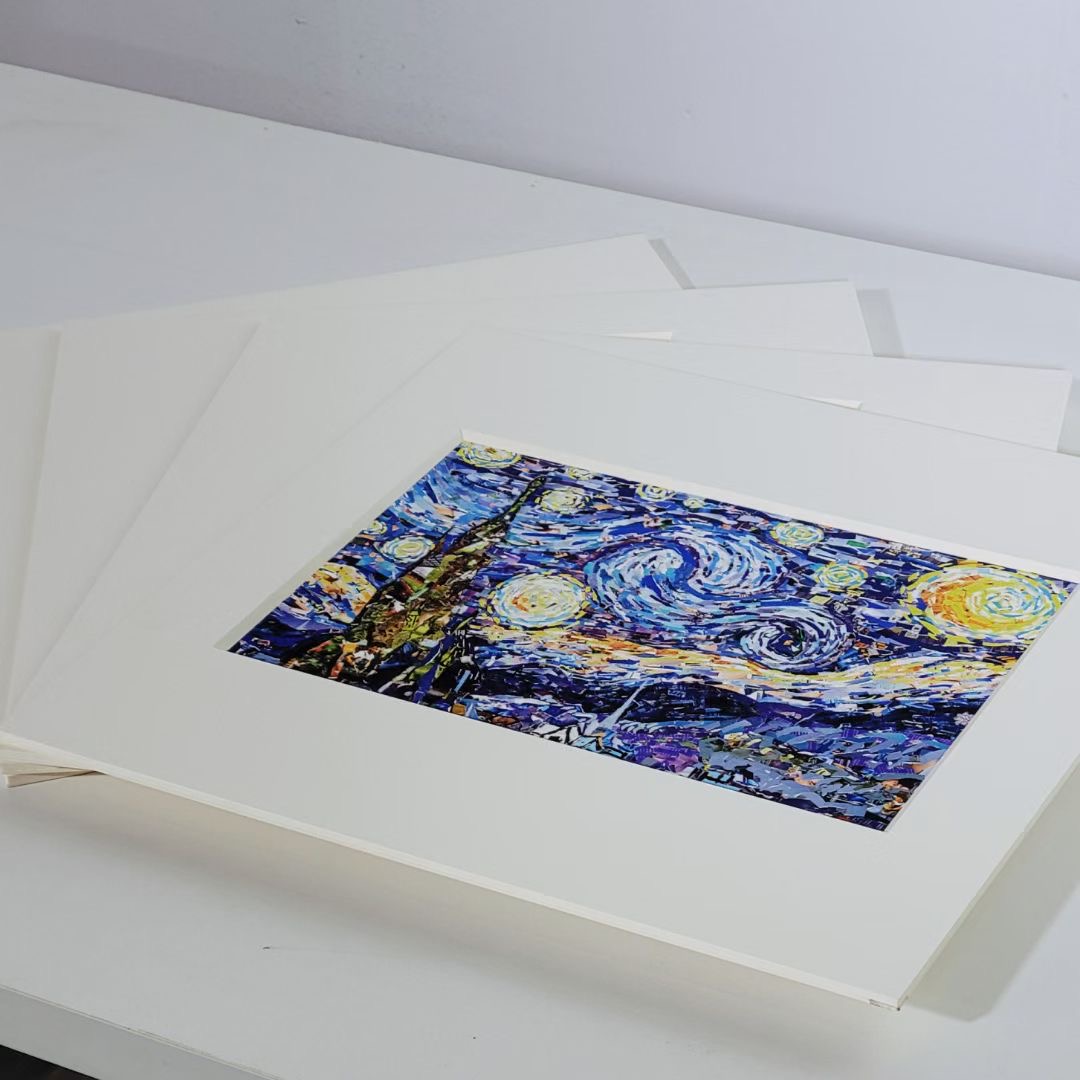 上海胜游体育登录公司解析：笔记本定制常用尺寸与工艺指南